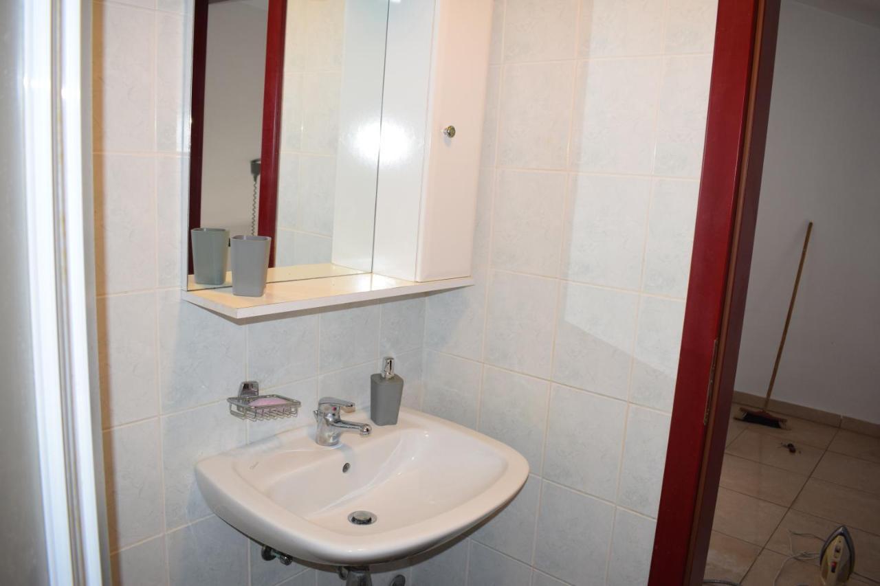 Esperanza Apartment Πούλα Εξωτερικό φωτογραφία
