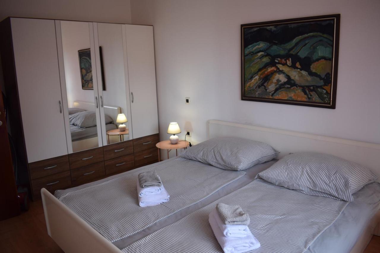 Esperanza Apartment Πούλα Εξωτερικό φωτογραφία